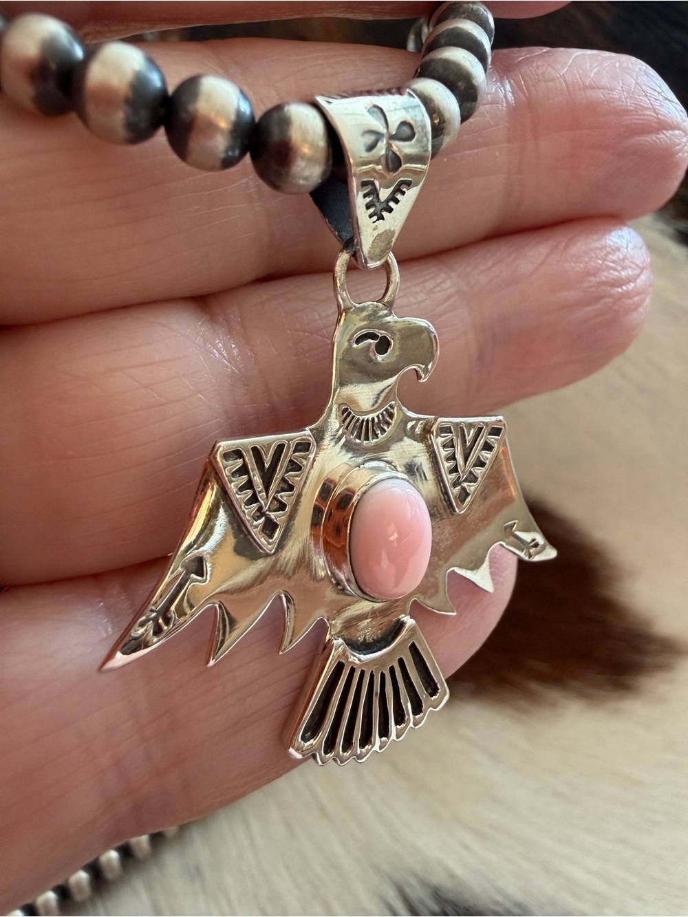 ❤️ Queen Pink Conch Hand Stamped Thunderbird Sterling Pendant Unisex 1.67”L - Picture 11 of 15